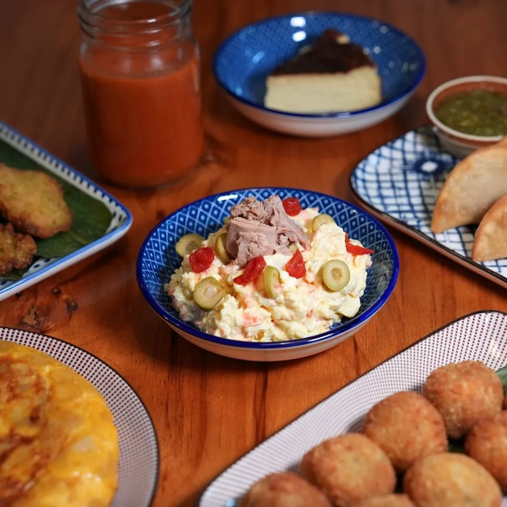 Small Bites Set (min. 15 people) – Latin Food Group Limited